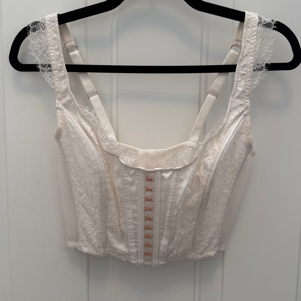 Victoria's Secret Lace Corset Bustier Bra Top size Medium-DD